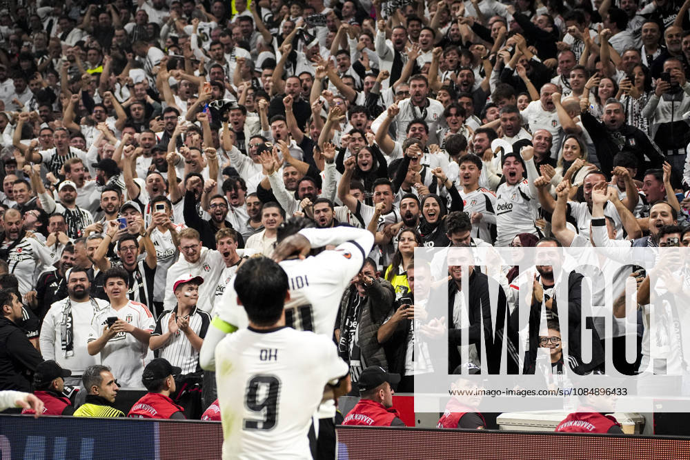 Besiktas v Crystal Palace - UEFA Europa League ISTANBUL, TURKIYE - OCTOBER 22: Players of Besiktas celebrate after a goal during the UEFA Europa League match between Besiktas and Crystal Palace at Tupras Stadium in Istanbul, Turkiye on October 22, 2026. Beyza Comert Anadolu Istanbul Turkey. Editorial use only. Please get in touch for any other usage.