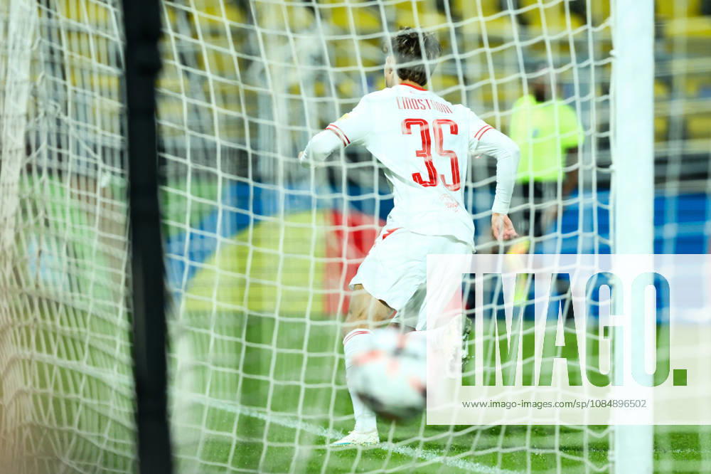 SOCCER - UEFA EL, Celje vs RBS CELJE,SLOVENIA,22.OCT.26 - SOCCER - UEFA Europa League, NK Celje vs Red Bull Salzburg. Image shows the rejoicing of Jesper Lindstrom (Salzburg). GEPAxpictures Doak