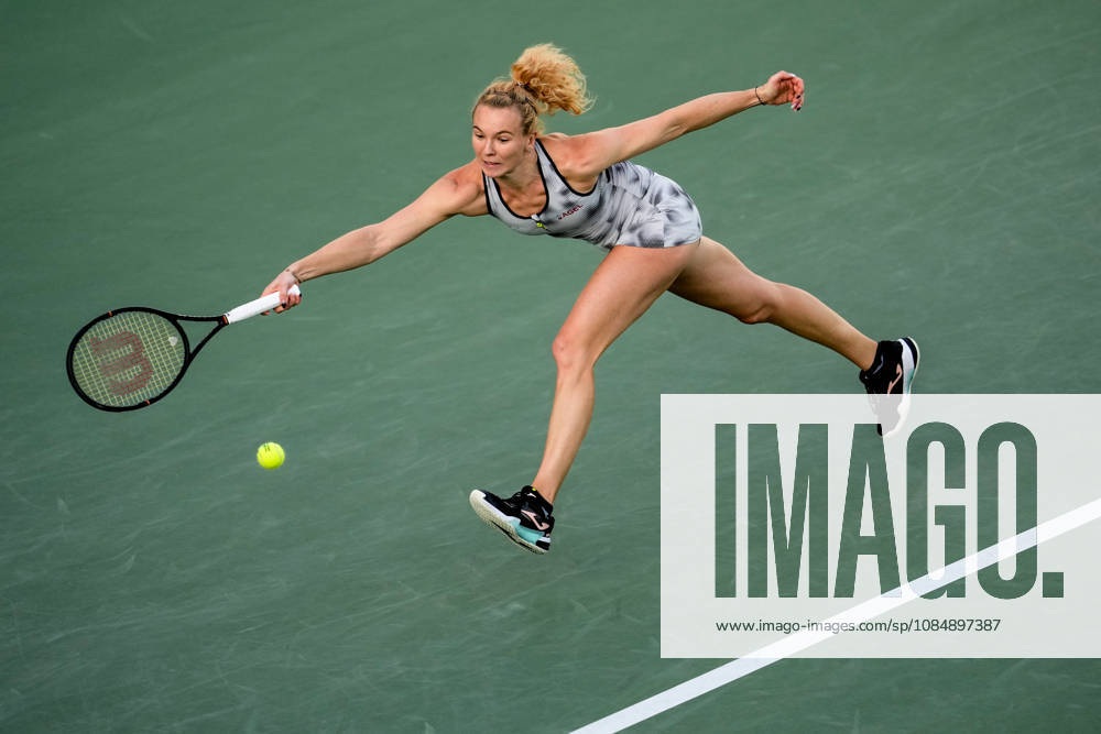 WTA, Tennis Damen Kinoshita Group Japan Open - Day 4 Katerina Siniakova of the Czech Republic plays during her round of 16 singles match against Magda Linette of Poland at the 2026 Kinoshita Group Japan Open Women s tennis tournament at Utsubo Tennis Center in Osaka, Japan, on October 22, 2026. Osaka Japan