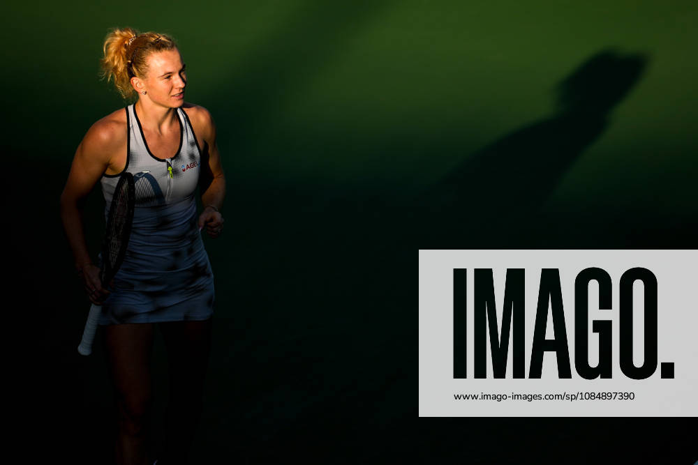 WTA, Tennis Damen Kinoshita Group Japan Open - Day 4 Katerina Siniakova of the Czech Republic plays during her round of 16 singles match against Magda Linette of Poland at the 2026 Kinoshita Group Japan Open Women s tennis tournament at Utsubo Tennis Center in Osaka, Japan, on October 22, 2026. Osaka Japan
