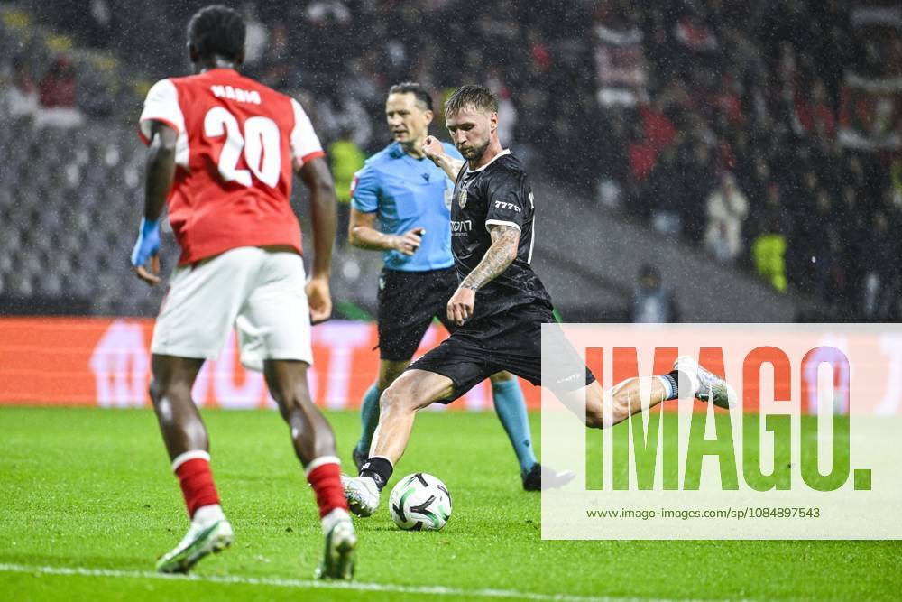 Siebe Van der Heyden of KAA Gent pictured in action during a soccer game between Portuguese SC Braga and Belgian soccer team KAA Gent, Thursday 22 October 2026 in Braga, Portugal, the second match in the UEFA Conference League league phase. TOM GOYVAERTS TomxGoyvaerts x190698743x