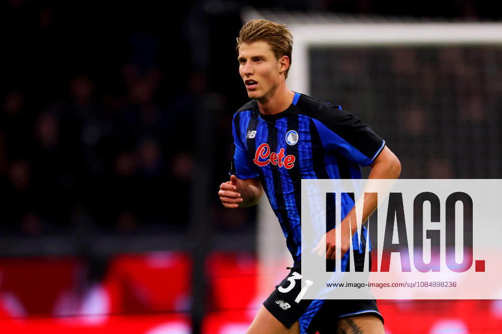 Thomas Kristensen of Atalanta BC looks on during the UEFA Conference League 2026 27 League Phase MD2 match between AFC Ajax and Atalanta BC at Johan Cruijff ArenA on October 22, 2026 in Amsterdam, Netherlands.