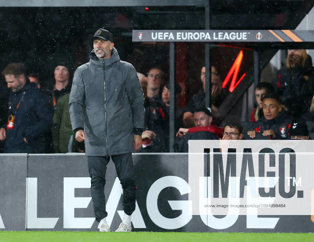 Bournemouth, England, 22nd October 2026. Marco Rose manager of Bournemouth during the AFC Bournemouth vs AC Milan UEFA Europa League match at the Vitality Stadium, Bournemouth. Picture credit should read: Paul Terry Sportimage . SPI_048_PT_Bournmouthmouth_AC_Milan SPI-5092-0048