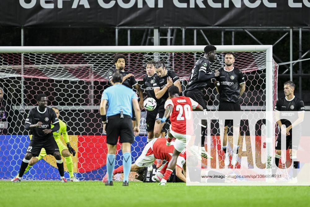 SC Braga v KAA Gent - UEFA Conference League BRAGA, PORTUGAL - OCTOBER 22 : Dorgeles Mario midfielder of SC Braga giving a free kick during the UEFA Conference League 2026 27 League Phase matchday 2 match between SC Braga and KAA Gent on October 22, 2026 in Braga, Portugal, 22 10 2026 Braga Portugal