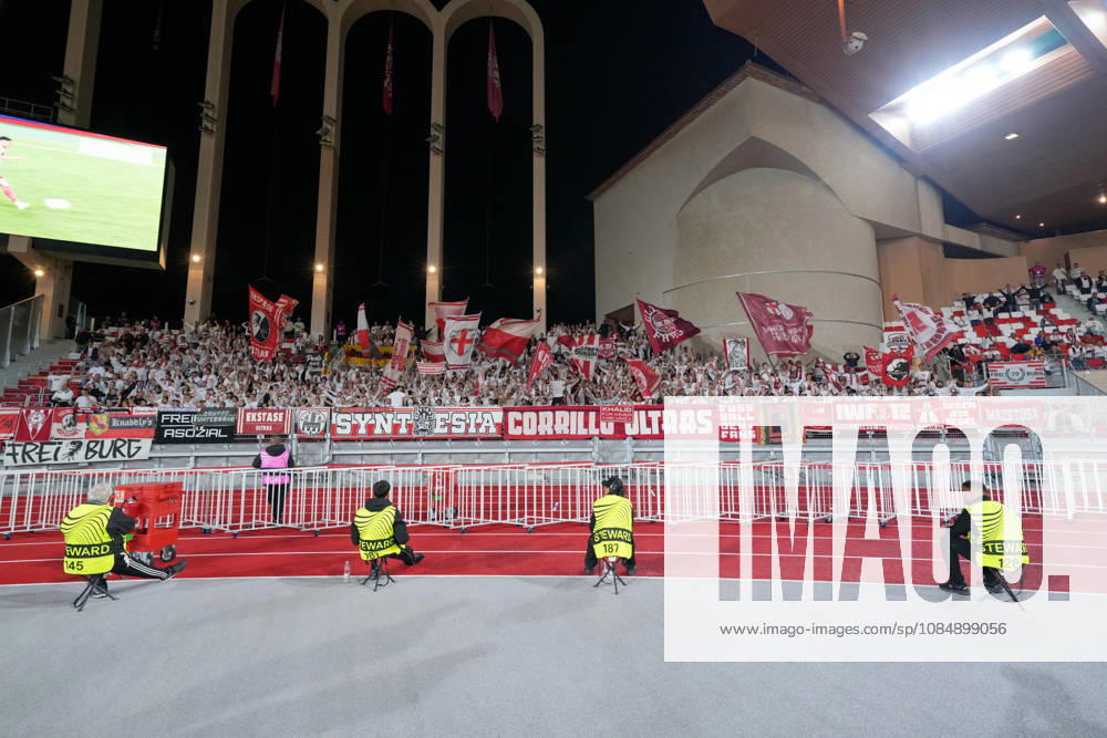 Fans, Ultras in der Kurve, Fankurve unterstützen ihre Mannschaft, Fahnen, Schal, Support , Monaco, Fussball, UEFA Conference League, 2. Spieltag, Ligaphase , 2026 2027, AS Monaco vs. SC Freiburg, 22.10.2026, Stade Louis II, Monaco Monaco Stade Louis II Fontvieille Monaco