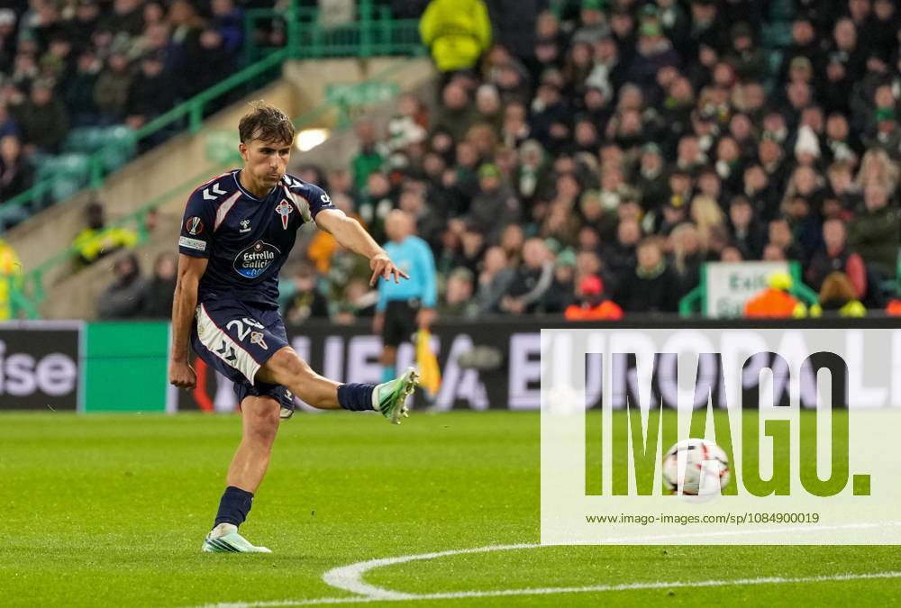 Javi Rodriguez of Celta Vigo scores to give Celta Vigo a 1-2 lead Celtic v Celta Vigo, UEFA Europa League, Football, Celtic Park, Glasgow, Scotland, UK - 22 Oct 2026Glasgow Celtic Park Scotland United Kingdom