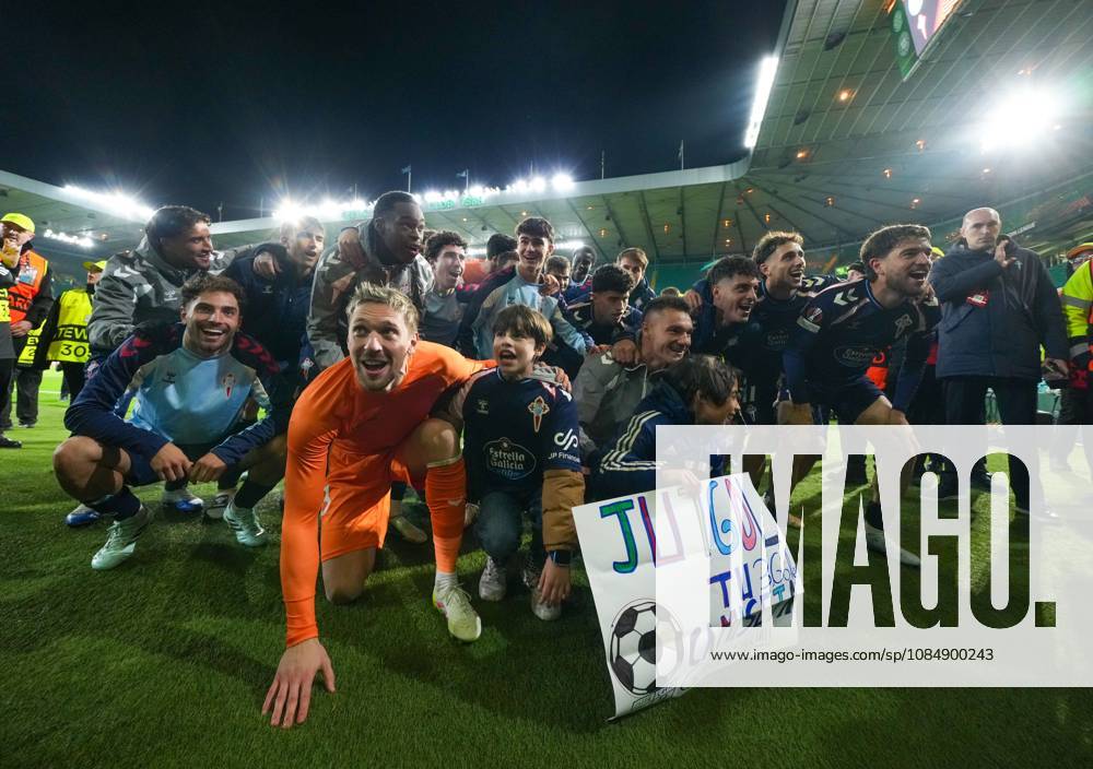 Celta Vigo players celebrate in front of their fans at full-time. Final score Celtic 1 Celta Vigo 2. Celtic v Celta Vigo, UEFA Europa League, Football, Celtic Park, Glasgow, Scotland, UK - 22 Oct 2026Glasgow Celtic Park Scotland United Kingdom