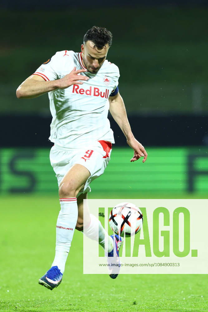 SOCCER - UEFA EL, Celje vs RBS CELJE,SLOVENIA,22.OCT.26 - SOCCER - UEFA Europa League, NK Celje vs Red Bull Salzburg. Image shows Haris Tabakovic (RBS). GEPAxpictures Doak