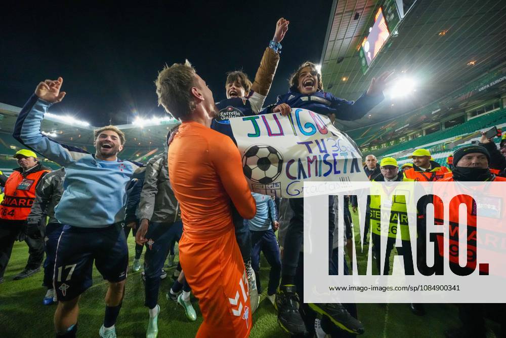 Celta Vigo goalkeeper Ionut Radu lifts a young fan as they celebrate at full-time. Final score Celtic 1 Celta Vigo 2. Celtic v Celta Vigo, UEFA Europa League, Football, Celtic Park, Glasgow, Scotland, UK - 22 Oct 2026Glasgow Celtic Park Scotland United Kingdom