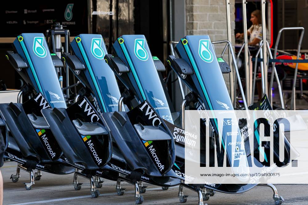 the front wing of Mercedes team F1 during United States Grand Prix - Austin - Thursday - Media Day at Circuit of the Americas (COTA) in Austin. Italy Sports - October 22, 2026 - ZUMAm313 20261022_zsp_m313_004