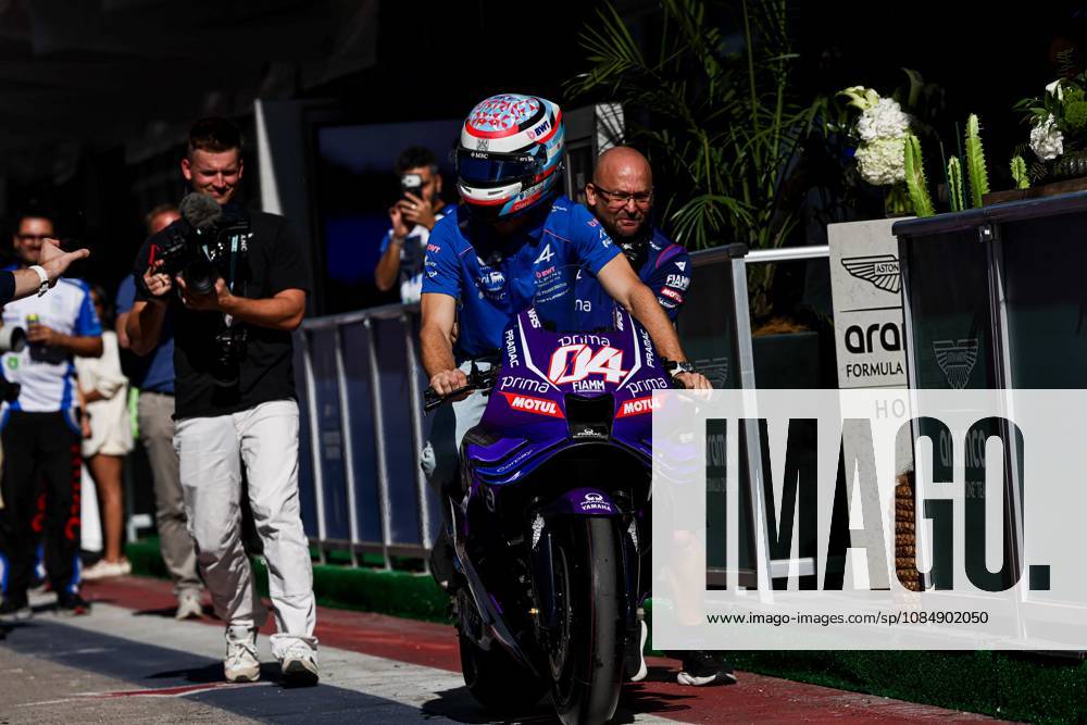 Franco Colapinto from Argentina during United States Grand Prix - Austin - Thursday - Media Day at Circuit of the Americas (COTA) in Austin. Italy Sports - October 22, 2026 - ZUMAm313 20261022_zsp_m313_055