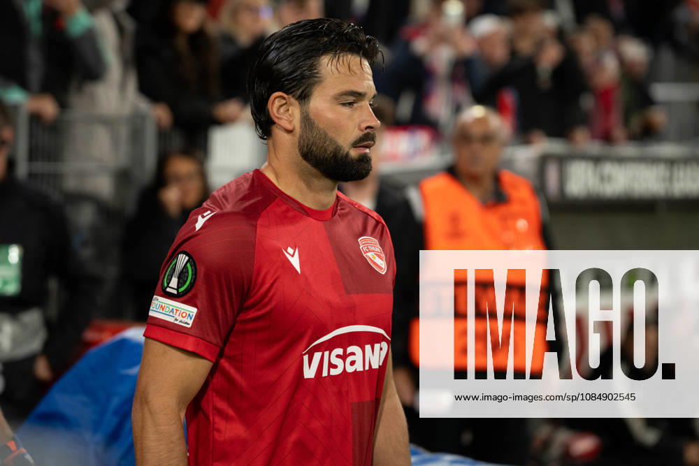 THUN, BERN - OCTOBER 22: Marco Bürki of FC Thun during the UEFA Conference League match between FC Thun and HNK Hajduk Split at VISANA STADION on October 22, 2026 in Thun, Bern, Switzerland.