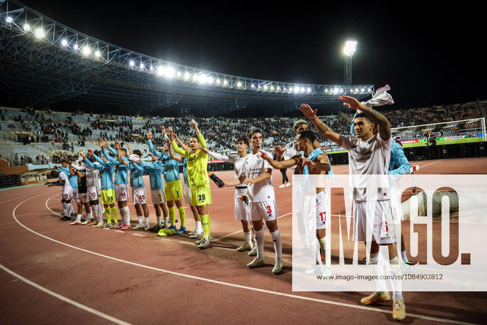 UEFA Europa League - OFI Crete vs Leverkusen - Players of Leverkusen celebrate their victory at the end of the UEFA Europa League phase Matchday 3 soccer match between OFI Crete vs Leverkusen in Pankritio, Heraklion, Greece, on 22 October 2026. IMAGO ONE INCH PRODUCTIONS Heraklion Greece