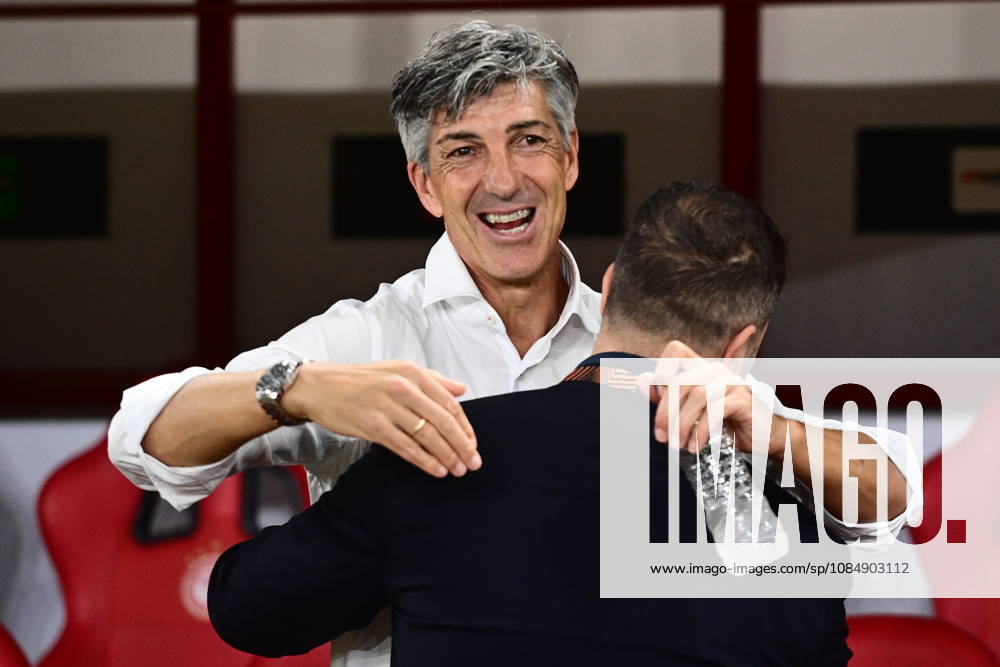 UEFA Europa League - Olympiacos FC vs AC Sparta Praha - Imanol Alguacil coach of Olympiacos FC celebrates during the UEFA Europa League Phase matchday 3 soccer match between Olympiacos FC and AC Sparta Praha at the Georgios Karaiskakis Stadium in Piraeus, Greece, 22 October 2026. IMAGO ONE INCH PRODUCTIONS PIRAEUS GREECE