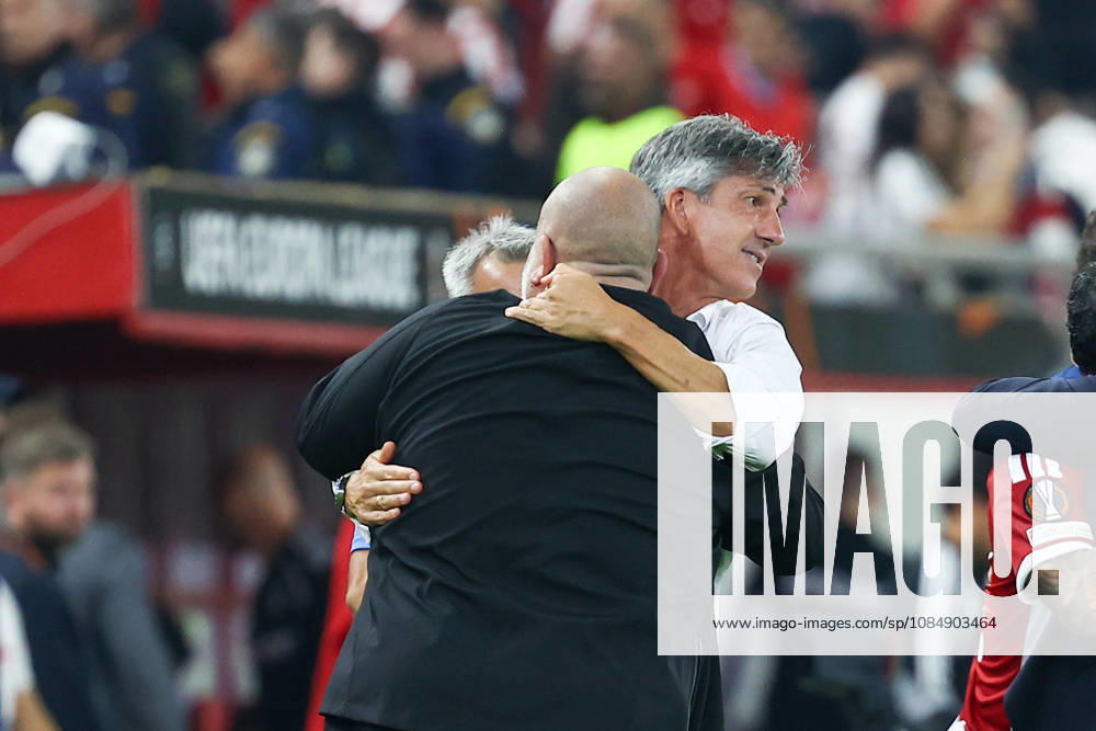 Olympiacos F.C. v AC Sparta Prague UEFA Europa League Imanol Alguacil Manager of Olympiacos F.C. celebrates at the end of the game during the UEFA Europa League match at Karaiskakis Stadium, Piraeus 22 10 2026 UK Newspapers OUT
