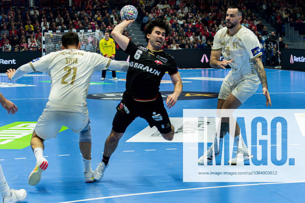 Kassel, Deutschland 22. Oktober 2026: EHF Champions League - 2026 2027 - Gruppenphase - Gruppe B - Sp. 5 - MT Melsungen gegen Orlen Wisla Plock Im Bild: v. li. im Zweikampf Zoltan Szita Zoltan Szita (SPR), Erik Balenciaga (MT) und Leon Šušnja Susnja (SPR) Rothenbach-Halle Hessen