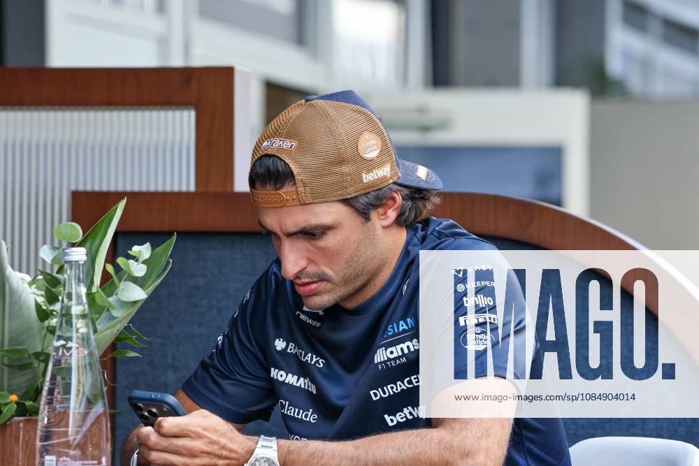 Carlos Sainz from Spain during United States Grand Prix - Austin - Thursday - Media Day at Circuit of the Americas (COTA) in Austin. Italy Sports - October 22, 2026 - ZUMAm313 20261022_zsp_m313_135