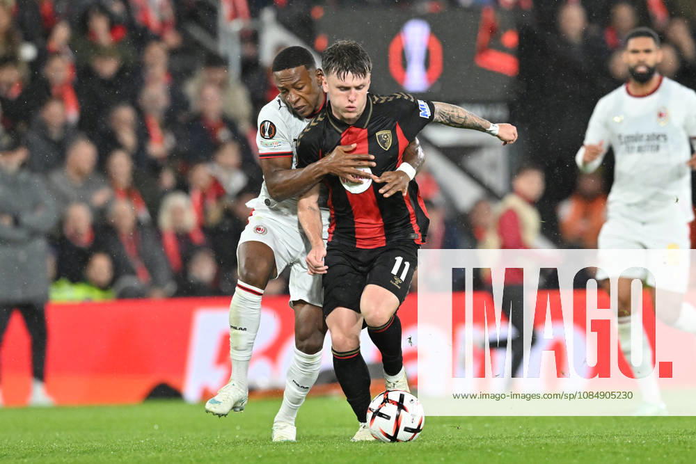 Bournemouth v AC Milan, Europa League Ben Gannon-Doak (11) of AFC Bournemouth on the attack battles for possession with Pervis Estupinan (2) of AC Milan during the Europa League match between Bournemouth and AC Milan at the Vitality Stadium, Bournemouth, UK on 22 October 2026. Bournemouth Vitality Stadium Dorset UK Editorial use only ,