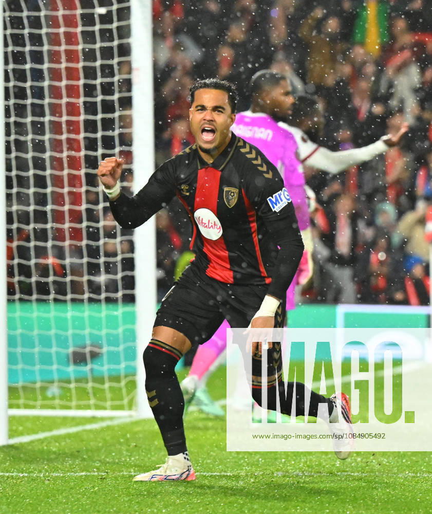 Bournemouth v AC Milan, Europa League Goal 1-0 - Justin Kluivert (19) of AFC Bournemouth celebrates scoring the opening goal during the Europa League match between Bournemouth and AC Milan at the Vitality Stadium, Bournemouth, UK on 22 October 2026. Bournemouth Vitality Stadium Dorset UK Editorial use only ,