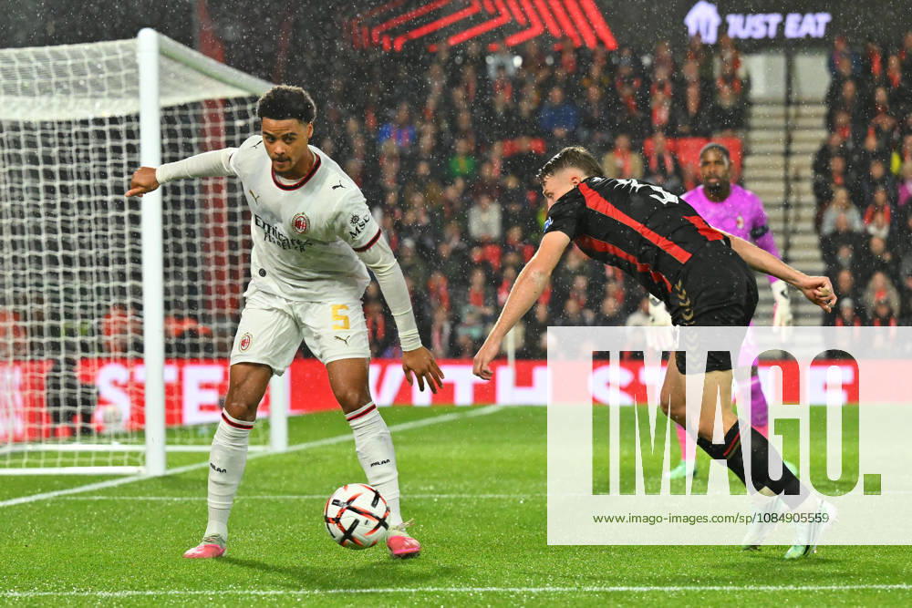 Bournemouth v AC Milan, Europa League Koni De Winter (5) of AC Milan battles for possession with Adrien Truffert (3) of AFC Bournemouth during the Europa League match between Bournemouth and AC Milan at the Vitality Stadium, Bournemouth, UK on 22 October 2026. Bournemouth Vitality Stadium Dorset UK Editorial use only ,