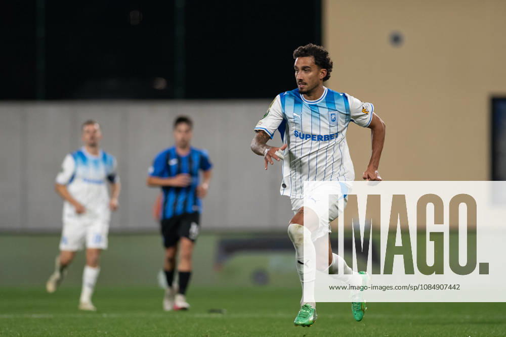 Inter Club Escaldes v Universitatae Craiova - UEFA Conference League Simon Elisor, player number 22 of Universitatea Craiova, is in action during the UEFA Conference League match between Inter Club d Escaldes and Universitatea Craiova at New FAF Stadium in Encamp, Andorra, on October 22, 2026. Encamp Andorra Andorra