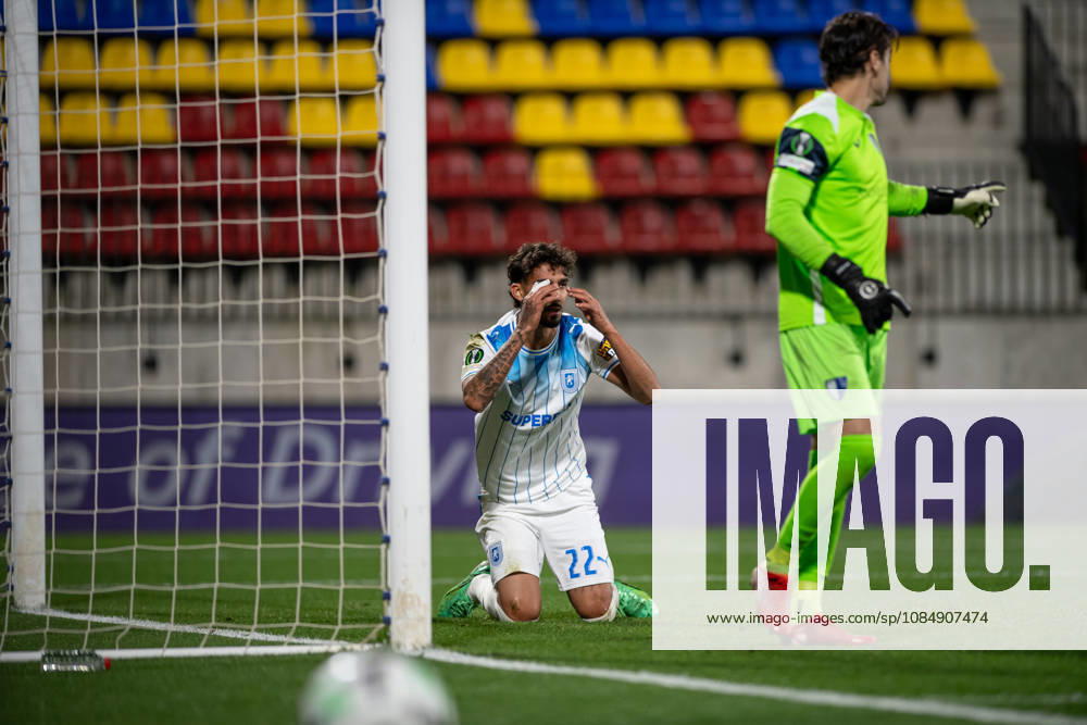Inter Club Escaldes v Universitatae Craiova - UEFA Conference League Simon Elisor, player number 22 of Universitatea Craiova, shows frustration after missing a goal-scoring opportunity during the UEFA Conference League match between Inter Club d Escaldes and Universitatea Craiova at New FAF Stadium in Encamp, Andorra, on October 22, 2026. Encamp Andorra Andorra