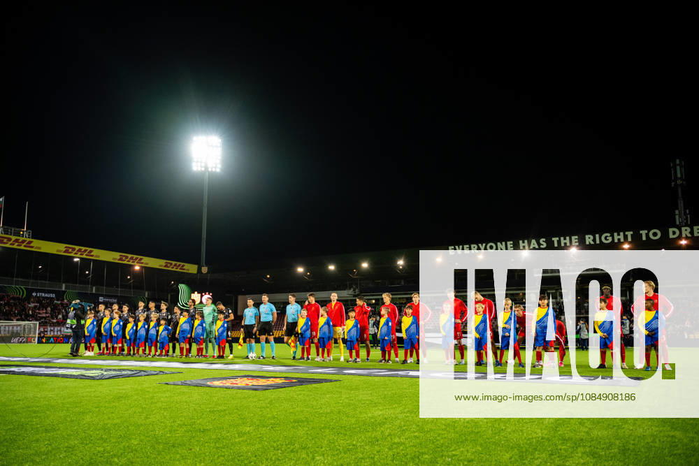FC Nordsjaelland v CSKA Sofia, UEFA Conference League, Farum, Denmark Farum, Denmark. 22nd, October 2026. The players from the two teams line up for the UEFA Conference League match between FC Nordsjaelland and CSKA Sofia at Right to Dream Park in Farum. Danmark, Farum, Right to Dream Park