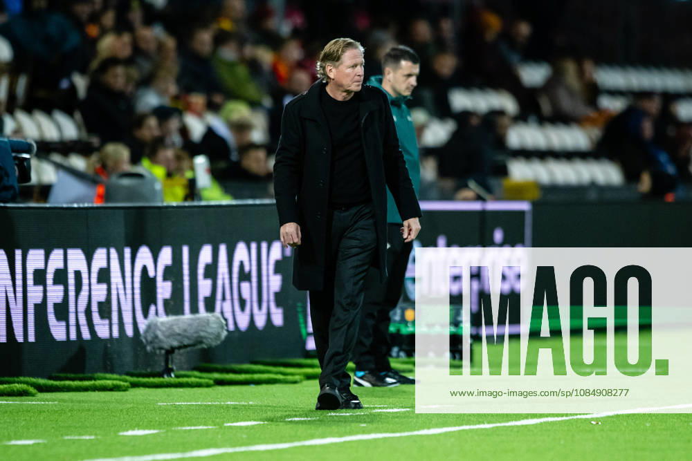 FC Nordsjaelland v CSKA Sofia, UEFA Conference League, Farum, Denmark Farum, Denmark. 22nd, October 2026. Head coach Markus Gisdol of CSKA Sofia seen during the UEFA Conference League match between FC Nordsjaelland and CSKA Sofia at Right to Dream Park in Farum. Danmark, Farum, Right to Dream Park
