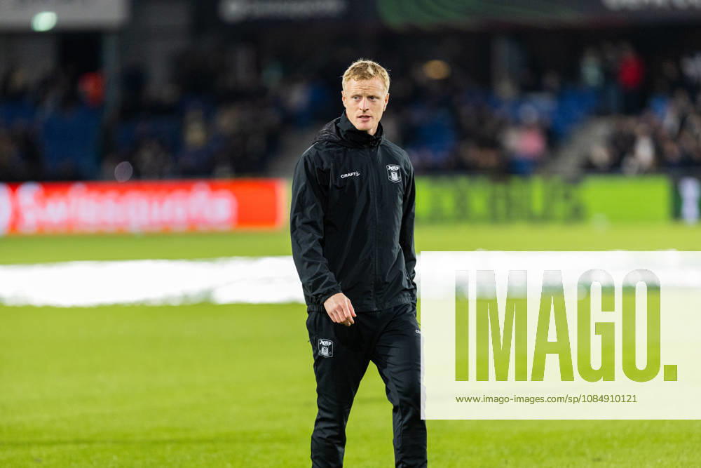 Aarhus GF v Egnatia, UEFA Conference League, Randers, Denmark Randers, Denmark. 22nd, October 2026. Jens Jonsson of Aarhus GF seen warming up for the UEFA Conference League match between Aarhus GF and Egnatia at Randers Stadion in Randers. Denmark, Randers, Cepheus Park Randers
