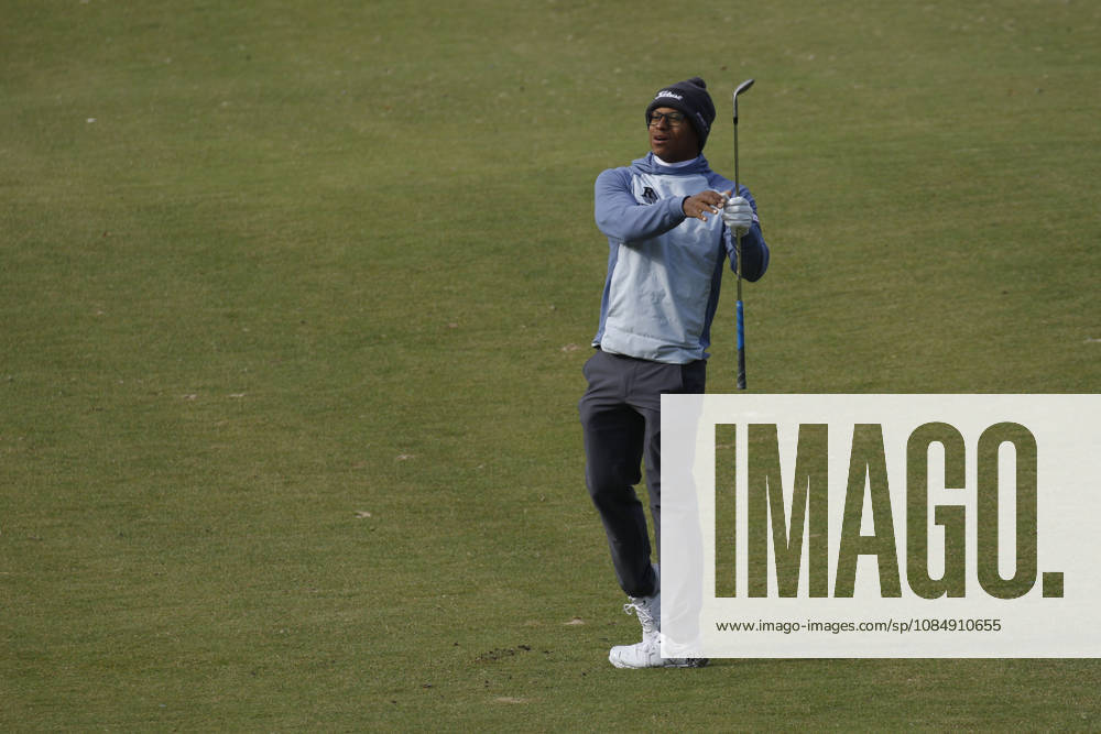Oct 23, 2026-Cheonan, South Korea-Robin WILLIAMS of South Africa Second Shot on 6th Green during a DP World Tour Genesis Championship at Woo Jeong Hills CC in Cheonan, South Korea. Cheonan SOUTH KOREA - ZUMAr168 20261023_aap_r168_037