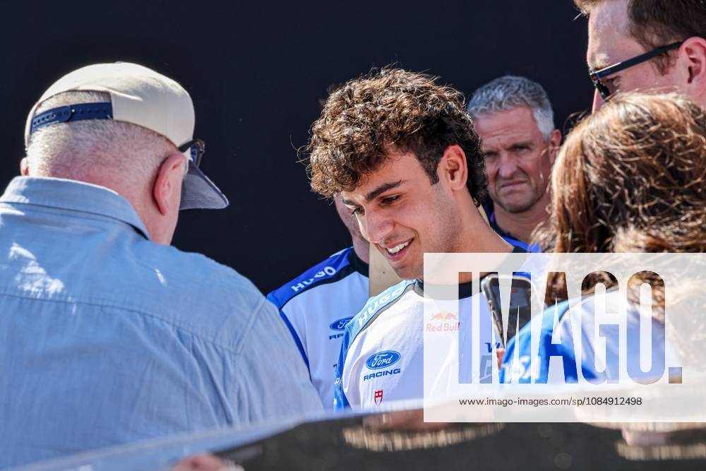 Circuit of the Americas (COTA) Austin - 22 10 2026: Arvid Lindblad from UK during the Formula 1 United States Grand Prix - Austin - Thursday - Media Day at Circuit of the Americas (COTA) on 22 10 2026 in Austin. (Stefano Facchin Photography Alessio Morgese SPP)