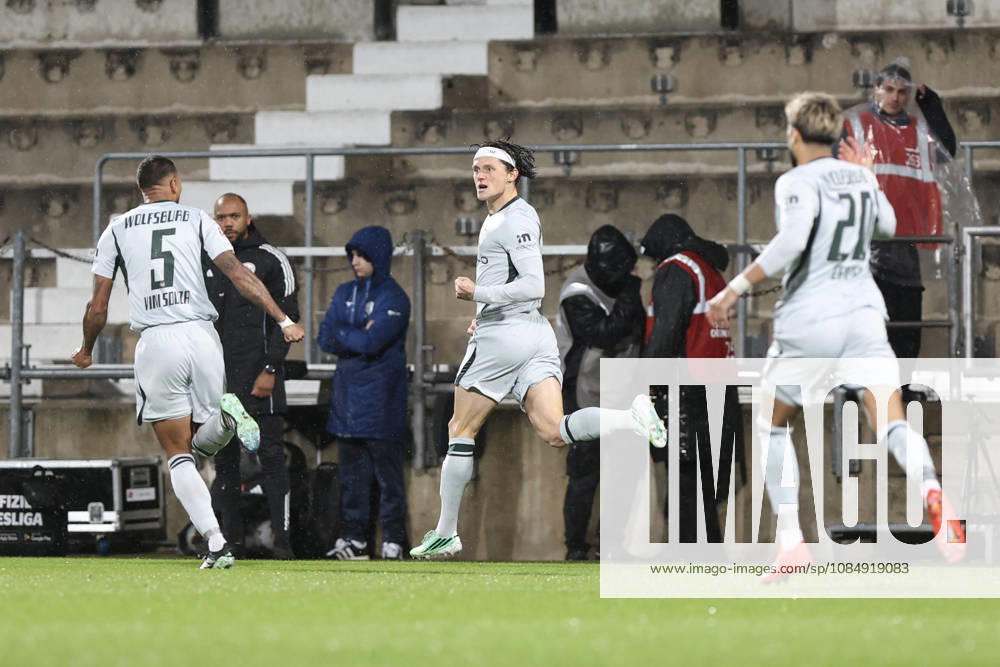 GER, Fussball, Herren, 2. Bundesliga, Saison 2026 2027,VfL Bochum - VfL Wolfsburg Fabian Reese (Wolfsburg 11) Torjubel, jubelt nach seinem Treffer zum 0:1 Bochum vonovia-Ruhrstadion Nordrhein-Westfalen Deutschland