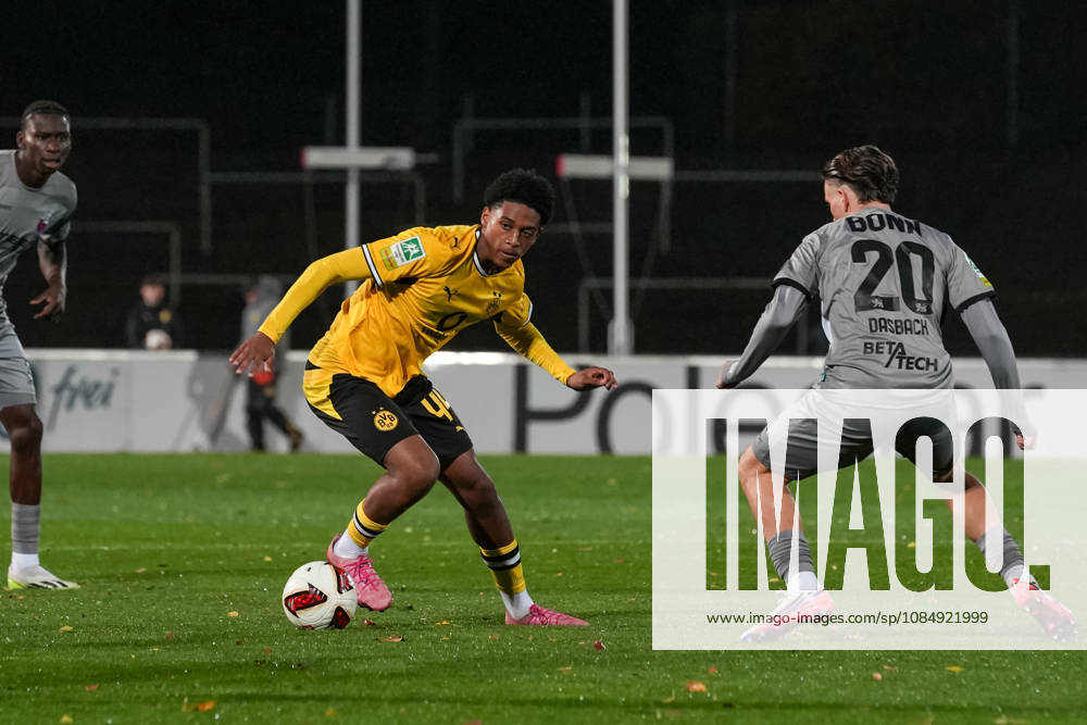 Saison 2026 2027 14. Spieltag Regionalliga West im Stadion Rote Erde, Dortmund, Germany. BV Borussia Dortmund U23 - Bonner SC. Enzo de Pina Duarte dos Santos (BVB)