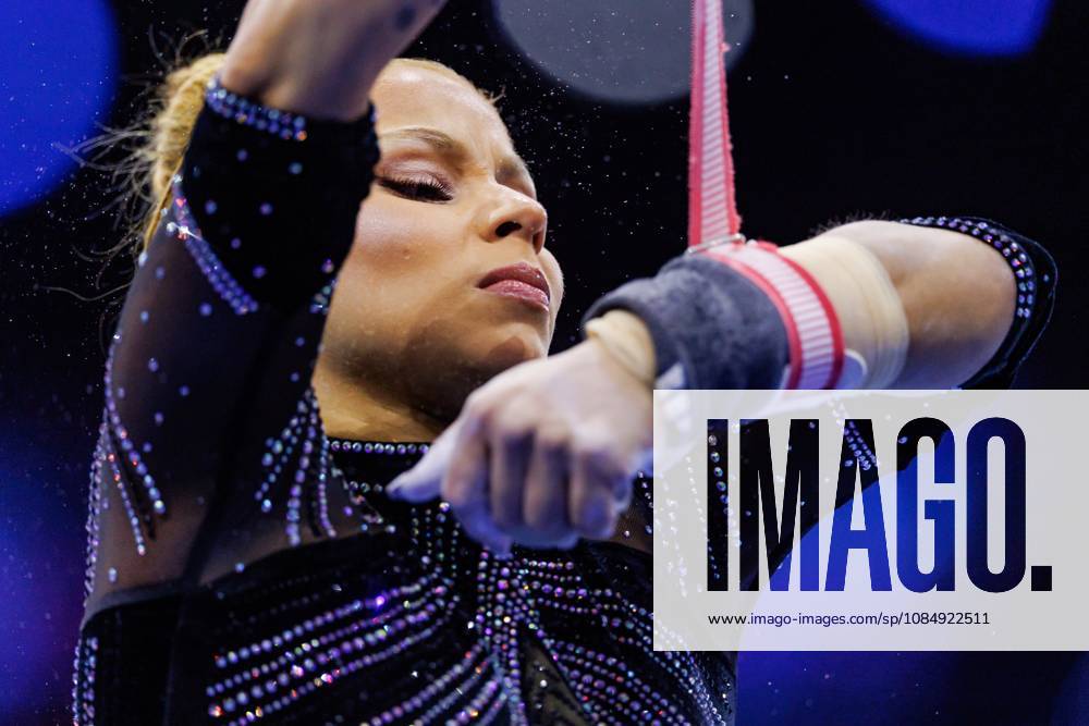 ROTTERDAM - Flavia Saraiva (BRA) during the all-around final at the World Gymnastics Championships in Ahoy Rotterdam. IRIS VAN DEN BROEK ANP ANPxSportx IVx 573386334 originalFilename: 573386334