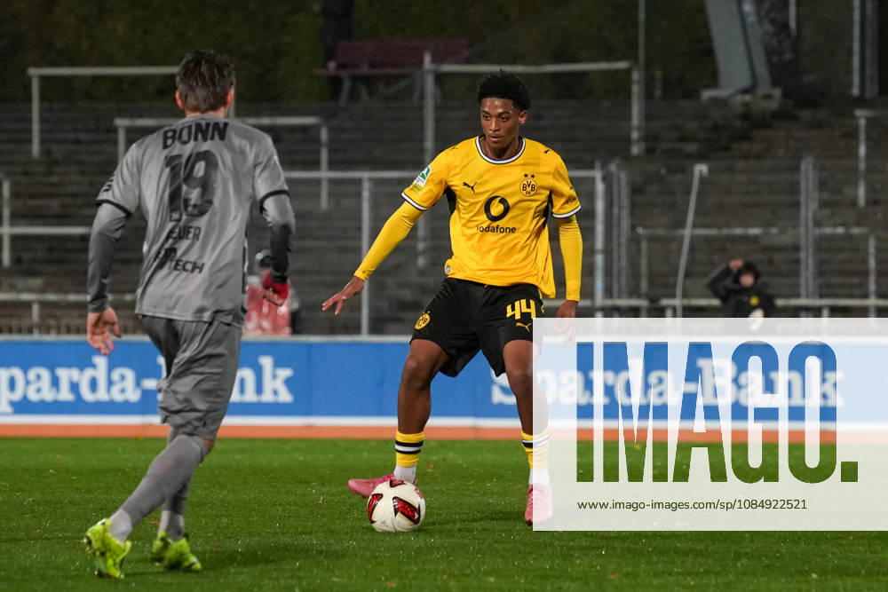 Saison 2026 2027 14. Spieltag Regionalliga West im Stadion Rote Erde, Dortmund, Germany. BV Borussia Dortmund U23 - Bonner SC. Enzo de Pina Duarte dos Santos (BVB)