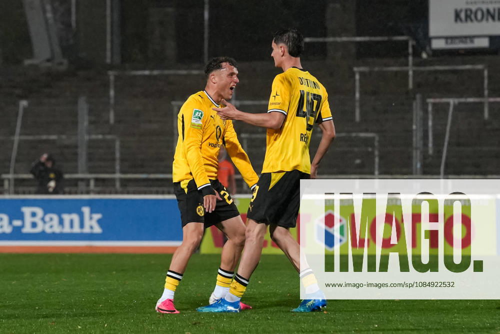 Saison 2026 2027 14. Spieltag Regionalliga West im Stadion Rote Erde, Dortmund, Germany. BV Borussia Dortmund U23 - Bonner SC. Torjubel nach dem 1:0 durch Luca Reggiani (BVB).