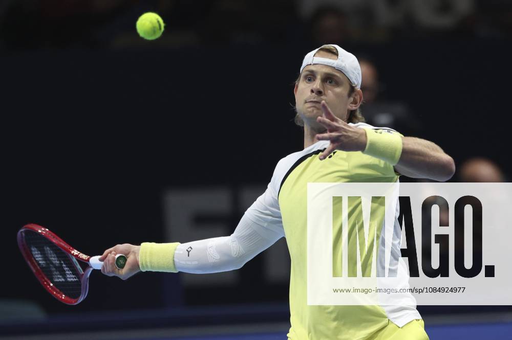 Bergs v Struff BNP Paribas Fortis European Open Tennis - 23 10 2026 BRUSSELS, BELGIUM - OCTOBER 23 : Zizou Bergs (BEL) playing against Jan-Lennard Struff (GER) during the BNP Paribas Fortis European Open quarterfinals pictured on October 23, 2026 in Brussels, Belgium, 23 10 2026 Brussels Belgium