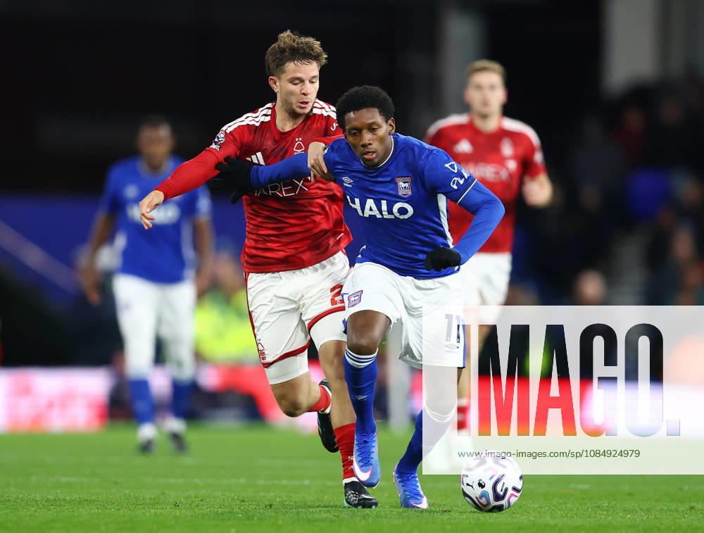 Ipswich, England, 23rd October 2026. James McAtee of Nottingham Forest (l) tussle with Jaden Philogene-Bidace of Ipswich Town (r) during the Ipswich Town vs Nottingham Forest Premier League match at Portman Road, Ipswich. Picture credit should read: Paul Terry Sportimage . SPI_010_PT_Ipswich_Forest SPI-5093-0011