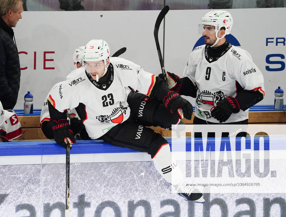 Zug Schweiz. Eishockey Herren Saison 2026-2027 EV Zug - HC Lausanne. Bild. Philipp Kurashev HC Lausanne . Neuzugang Aktion