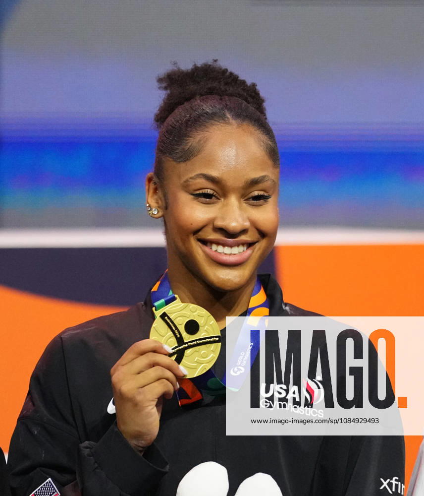 Skye Blakely wins gold in Women’s All-Around Final during Artistic Gymnastic, Day 7 World Championship, WM, Weltmeisterschaft at Ahoy, Rotterdam, Netherlands on October 23, 2026. DeFodi Images. -