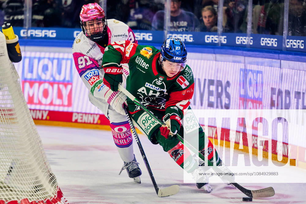 Tobias Krestan (Eisbaeren Berlin, 91), Kyle Mayhew (Augsburger Panther, 27), GER, Eisbaeren Berlin vs. Augsburger Panther, Eishockey Herren, Deutsche Eishockey Liga, DEL, Saison 2026 27, 11. Spieltag, 23.10.2026 GER, Eisbaeren Berlin vs. Augsburger Panther, Eishockey Herren, Deutsche Eishockey Liga, DEL, Saison 2026 27, 11. Spieltag, Berlin