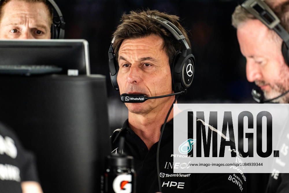 F1 - UNITED STATES GRAND PRIX 2026 WOLFF Toto (aut), Team Principal & CEO of Mercedes AMG F1 Team, portrait during the 2026 Formula 1 United States Grand Prix, 18th round of the 2026 Formula One World Championship, WM, Weltmeisterschaft from October 23 to 25, 2026 on the Circuit of the America, in Austin, Texas, United States of America - AustinUnited States
