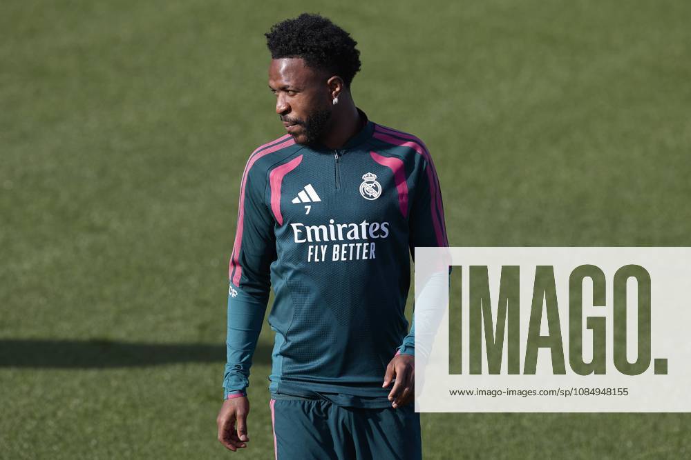 Vinicius Junior (Real Madrid CF) is seen in action during a training session on the eve of the LaLiga EA SPORTS 2026 2027 match between FC Barcelona, Barca and Real Madrid CF..Real Madrid CF is holding its final training session ahead of its tenth LaLiga game. Madrid Spain - ZUMAs197 20261024_aaa_s197_025