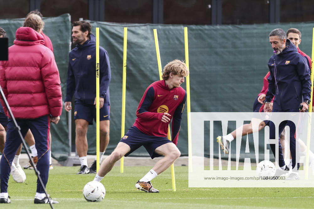 Anthony Gordon during the training day of FC Barcelona, Barca ahead the Spanish League, Laliga EA Sports, football match against Real Madrid CF at Ciudad Esportiva Joan Gamper on October 24, 2026 in Sant Joan Despi, Barcelona, Spain. Sant Joan Despi Spain - ZUMAa181 20261024_zaa_a181_027