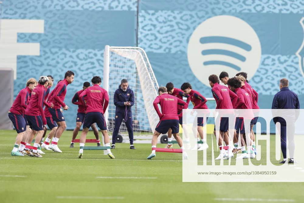 Players of FC Barcelona, Barca during the training day of FC Barcelona ahead the Spanish League, Laliga EA Sports, football match against Real Madrid CF at Ciudad Esportiva Joan Gamper on October 24, 2026 in Sant Joan Despi, Barcelona, Spain. Sant Joan Despi Spain - ZUMAa181 20261024_zaa_a181_028
