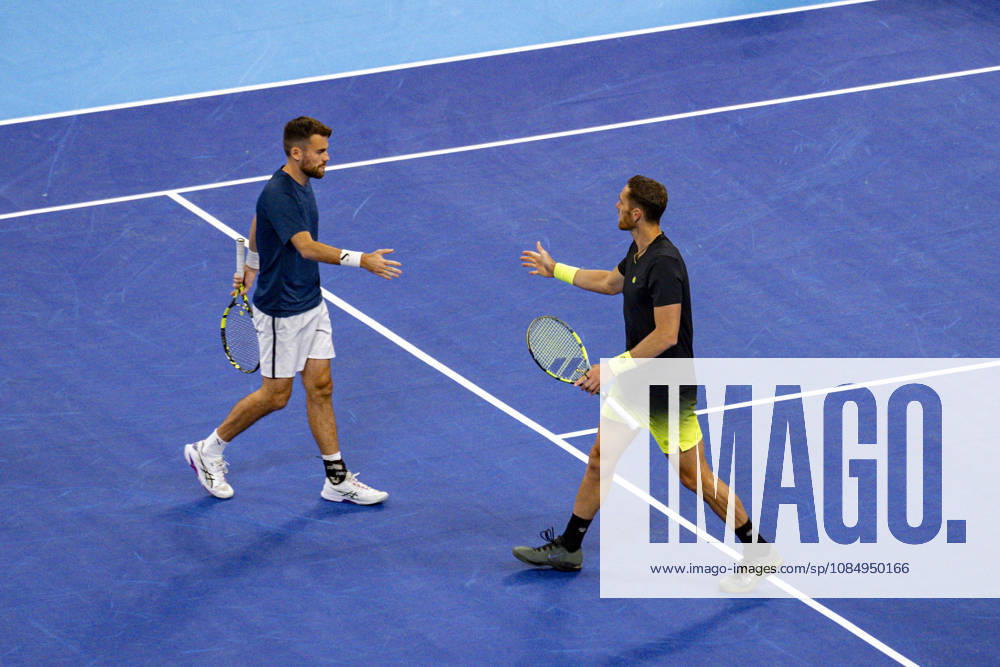 TENNIS : ATP, Tennis Herren 250 - Grand Prix Tennis AURA - Decines (France) 24 10 2026 Théo Arribagé and Albano Olivetti defeat Matisse Bobichon and Kilian Feldbausch (6-2, 7-5) to reach the Grand Prix Auvergne Rhône-Alpes doubles final at the LDLC Arena in Décines on October 24, 2026. Photo Sandrine Thesillat PsNewZ