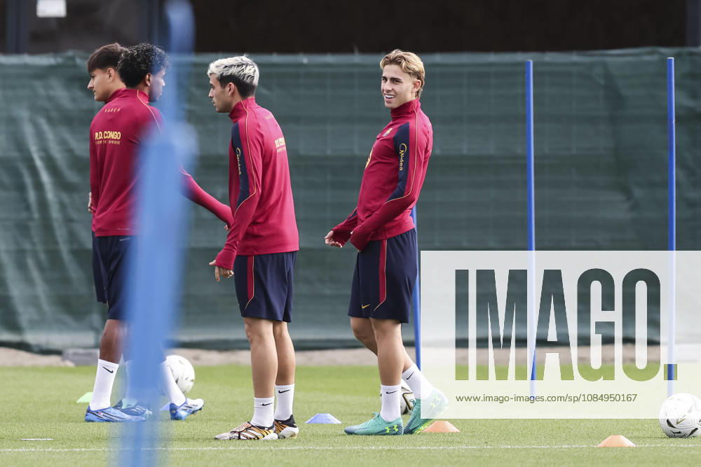 Fermin Lopez during the training day of FC Barcelona, Barca ahead the Spanish League, Laliga EA Sports, football match against Real Madrid CF at Ciudad Esportiva Joan Gamper on October 24, 2026 in Sant Joan Despi, Barcelona, Spain. Sant Joan Despi Spain - ZUMAa181 20261024_zaa_a181_030