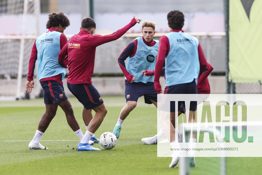 Fermin Lopez during the training day of FC Barcelona, Barca ahead the Spanish League, Laliga EA Sports, football match against Real Madrid CF at Ciudad Esportiva Joan Gamper on October 24, 2026 in Sant Joan Despi, Barcelona, Spain. Sant Joan Despi Spain - ZUMAa181 20261024_zaa_a181_038