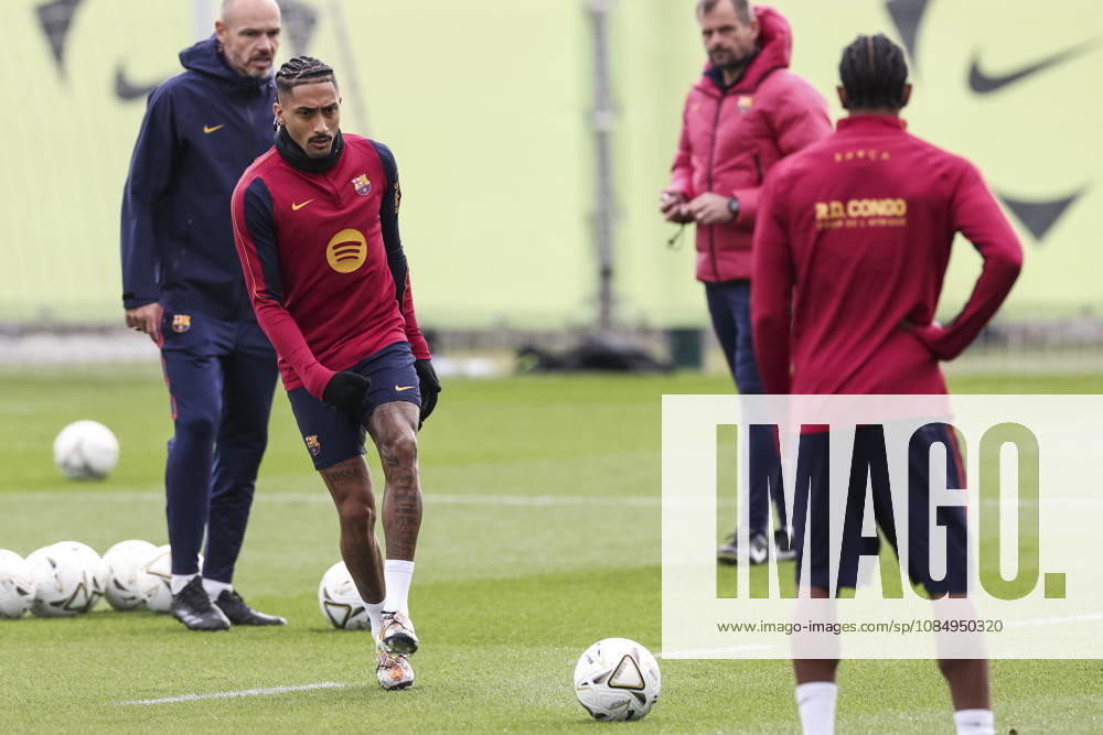 Raphinha during the training day of FC Barcelona, Barca ahead the Spanish League, Laliga EA Sports, football match against Real Madrid CF at Ciudad Esportiva Joan Gamper on October 24, 2026 in Sant Joan Despi, Barcelona, Spain. Sant Joan Despi Spain - ZUMAa181 20261024_zaa_a181_040