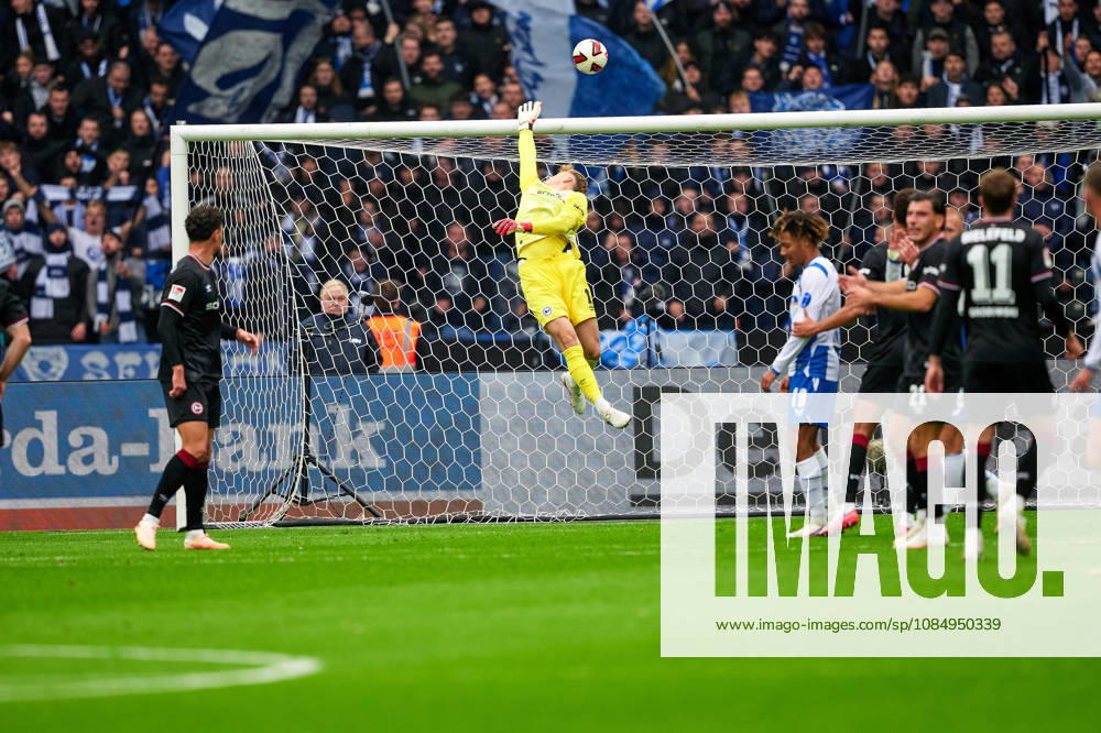 Jonas Kersken (Arminia Bielefeld, 01), GER, Hertha BSC vs. Arminia Bielefeld, 2. Bundesliga, Saison 2026 27, 09. Spieltag, 24.10.2026 (DFL REGULATIONS PROHIBIT ANY USE OF PHOTOGRAPHS AS IMAGE SEQUENCES AND OR QUASI - VIDEO). GER, Hertha BSC vs. Arminia Bielefeld, 2. Bundesliga, Saison 2026 27, 09. Spieltag, 24.10.2026 Berlin
